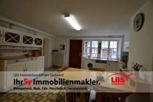 Drei Eigentumswohnungen mit vielseitigen Möglichkeiten für Eigennutzer, Handwerker und Investoren – Die vollständige Adresse der Immobilie erhältst du vom Anbieter., 79853 Lenzkirch – Vorschaubild 8