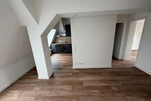Moderne 2- Zimmer Dachgeschosswohnung nach DG-Ausbau *nur schriftl. Anfragen* – Iltisstrasse 5, 24143 Gaarden-Ost, Kiel – Vorschaubild 8