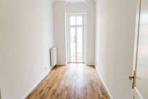 2-Zimmer Wohnung in bester Lage – Greifswalder Straße 220, 10405 Prenzlauer Berg, Berlin – Vorschaubild 2