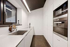 Architektur trifft Atmosphäre – außergewöhnliches Split-Level-Haus mit Weitblick – Die vollständige Adresse der Immobilie erhältst du vom Anbieter., 71717 Beilstein – Vorschaubild 4