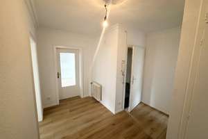 Erstbezug nach Renovierung: Gemütliche 3-Zi-WHG in ruhiger Lage- Mit Balkon, Stellplatz und K – Die vollständige Adresse der Immobilie erhältst du vom Anbieter., 53175 Mehlem, Bonn – Vorschaubild 4