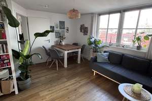 3-Zimmer-Dachgeschosswohnung in zentraler Lage
