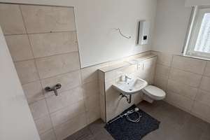 +++ Komplett sanierte 2-3 Zimmer Wohnung, tolles Tageslichtbad, Terrasse, Garten u.v. mehr ++++ – Wolfgangstr. 13, 42655 Solingen-Mitte, Solingen – Vorschaubild 16
