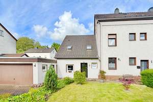 Ein Zuhause für Generationen
in Bochum (Nähe Grumme) – Die vollständige Adresse der Immobilie erhältst du vom Anbieter., 44791 Grumme, Bochum – Vorschaubild 2