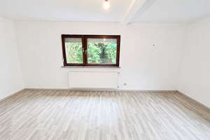 Familienidylle mit großem Garten & viel Potenzial – Ihr Zuhause in Frankfurt-Sossenheim – 65936 Sossenheim, Frankfurt am Main – Vorschaubild 9