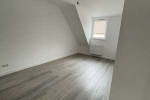 Attraktive 4-Zimmer-Dachgeschoss-Maisonette mit Terrasse & Einbauküche in Mannheim-Seckenheim – Die vollständige Adresse der Immobilie erhältst du vom Anbieter., 68239 Seckenheim, Mannheim – Vorschaubild 11