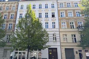 Hübsche Single-Wohnung in begehrter Wohnlage!
***abgez. Dielen***Duschbad***Bezugsfrei 07/26*** – Die vollständige Adresse der Immobilie erhältst du vom Anbieter., 10405 Prenzlauer Berg, Berlin – Vorschaubild 2
