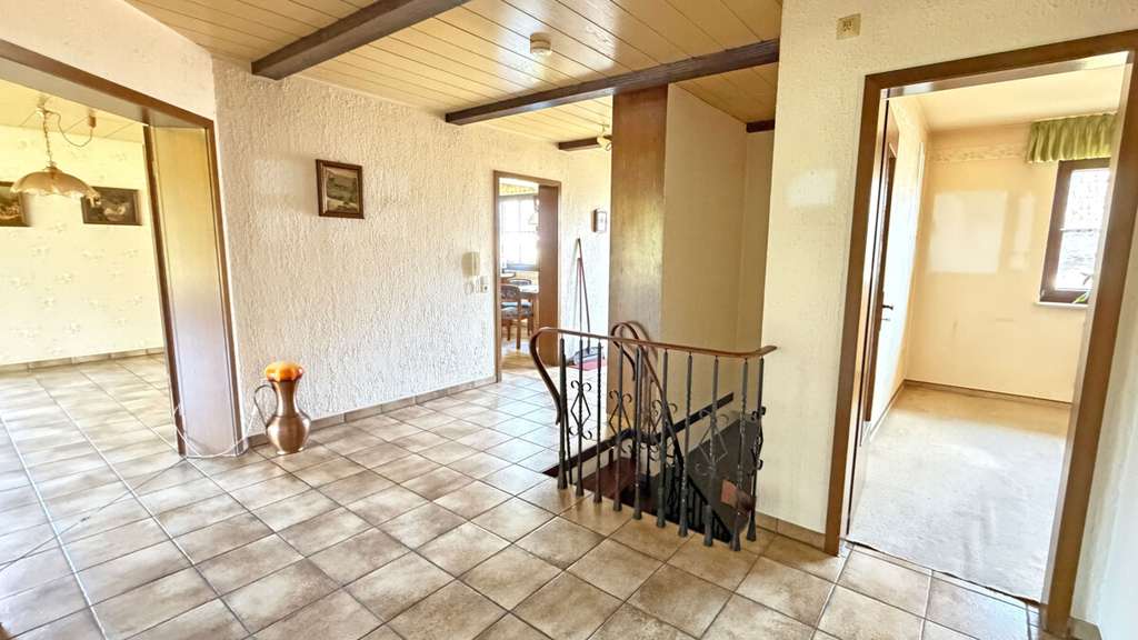 Immobilie in Hünxe - Bungalow mit großem Garten, Vollkeller und Garage in ruhiger Lage von Hünxe - Bild 3