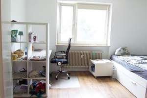 Perfekt für Studenteneltern und Kapitalanleger: Schöne 3er-WG-Whg. komplett ausgestattet, gute Lage – Gustav-Schiefer-Str. 36, 80995 Lerchenau-West, München – Vorschaubild 15