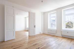 Erstbezug nach Sanierung:                                     Stilvolle Altbauwohnung mit Balkon ... – Die vollständige Adresse der Immobilie erhältst du vom Anbieter., 23560 Sankt Jürgen, Lübeck – Vorschaubild 6