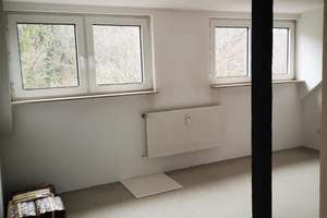 Lichtdurchflutete 4-Zimmer-Dachgeschoss Wohnung zur Miete in bester Lage in Wuppertal – Nützenberger Straße 167, 52115 Elberfeld West, Wuppertal – Vorschaubild 14