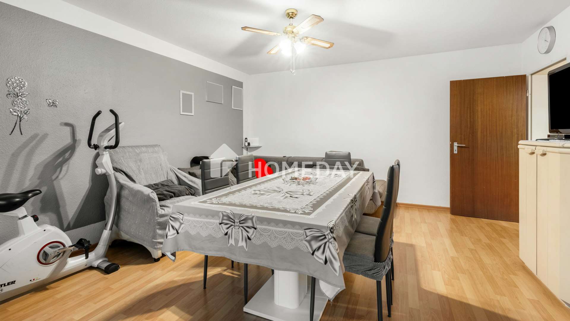 Immobilie in Salem - Helle 3,5-Zimmer-Wohnung mit Loggia und Tiefgaragenstellplatz - Bild 7