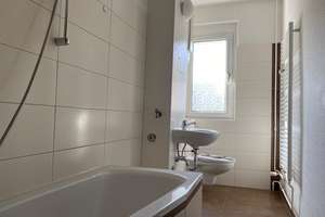 Im Erdgeschoss: 3-Raum-Wohnung mit Balkon – Albert-Einstein-Straße 18, 39387 Oschersleben (Bode) – Vorschaubild 3