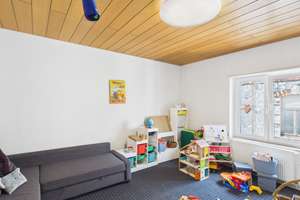 Stilvolle Altbauwohnung mit Villencharme,  zwei Balkone & traumhafte Raumhöhe – Die vollständige Adresse der Immobilie erhältst du vom Anbieter., 42857 Reinshagen, Remscheid – Vorschaubild 6