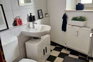 ***gepflegte 3 ZKB-Wohnung mit Balkon und Einbauküche, gegenüber Wittelsbacher Park*** – Gögginger Straße 9 1/2, 86159 Antonsviertel, Augsburg – Vorschaubild 16