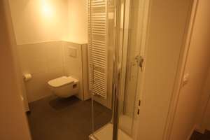 GenießerDesign, Lage, Ruhe, Garten:5min:UKA, 1min:B17, Balkon, 2Bäder+WC, Garage, EBK, Wallbox-ready – Die vollständige Adresse der Immobilie erhältst du vom Anbieter., 86156 Kriegshaber, Augsburg – Vorschaubild 61