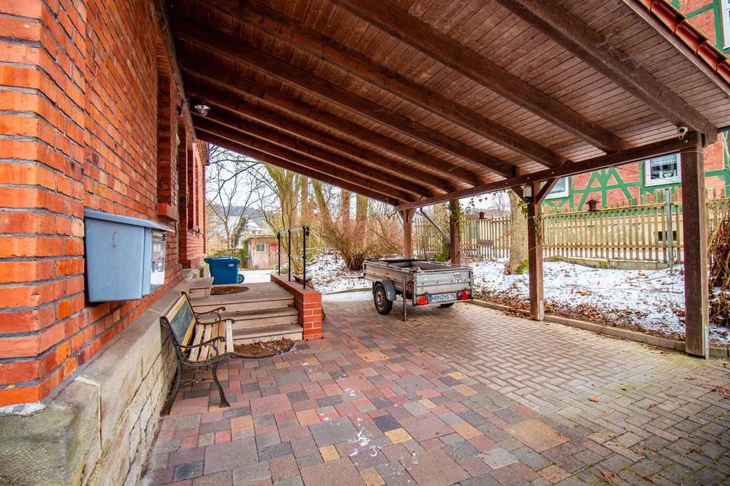 Immobilie in Hildburghausen - Vielseitige Fachwerk-Villa mit großem Garten in ruhiger Randlage - Bild 4