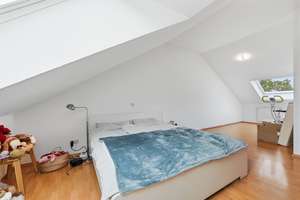 Bezugsfrei! Charmante Dachgeschosswohnung in  Endenich zur Kapitalanlage oder eigenen Nutzung – Die vollständige Adresse der Immobilie erhältst du vom Anbieter., 53121 Endenich, Bonn – Vorschaubild 6