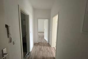 Moderne 2,5 Zimmer Wohnung sucht Mieter – Crangerstr. 363, 45891 Erle, Gelsenkirchen – Vorschaubild 2