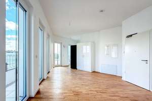 Dachgeschosswohnung nah Schloß Charlottenburg - Großzügige 2 Zimmerwohnung am Mierendorffplatz – Osnabrücker Straße 27, 10589 Charlottenburg, Berlin – Vorschaubild 2