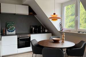 Wohnen mit Charakter: 3-Zimmer-Dachgeschosswohnung in Düsseldorf-Derendorf – 40468 Derendorf, Düsseldorf – Vorschaubild 3
