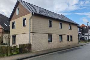 Einfamilienhaus mit 2 Wohnungen in Flechtorf – Die vollständige Adresse der Immobilie erhältst du vom Anbieter., 38165 Lehre – Vorschaubild 1