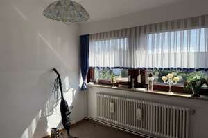 Einfamilienhaus / Zweifamilienhaus mit schönem Grundstück in Wiefelstede – 26215 Wiefelstede – Vorschaubild 9