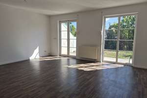 Modernisiertes 5-Zimmer-Reihenmittelhaus mit Garten und ausgebautem Dachgeschoss – provisionsfrei