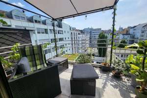 Nachmieter gesucht: Lichtdurchflutete Maisonettewohnung mit 3 Balkonen in zentraler Lage