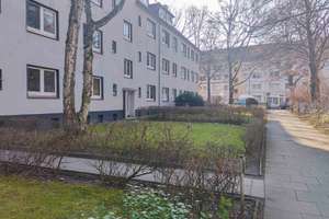 2 Zimmer in Barmbek ab 01.07.26 frei lieferbar im EG (46qm) + eigener großer Garten (44qm) 