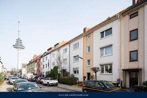 Modernisiertes Mehrfamilienhaus mit 4 Wohneinheiten – Kapitalanlage mit Entwicklungspotenzial