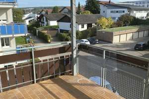 Gepflegte 3-Zimmer-Wohnung mit Balkon und Einbauküche in Pforzheim – Die vollständige Adresse der Immobilie erhältst du vom Anbieter., 75173 Südweststadt, Pforzheim – Vorschaubild 3