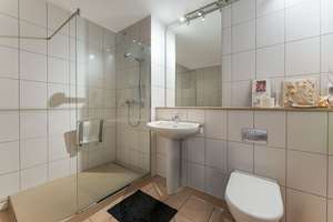 Helle Split-Level-Wohnung auf 4 Zimmern mit Westbalkon und Tiefgarage! – Die vollständige Adresse der Immobilie erhältst du vom Anbieter., 50858 Junkersdorf, Köln – Vorschaubild 9