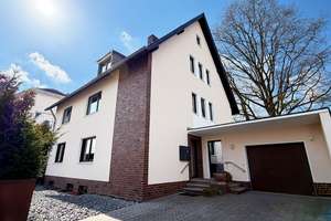 🏡 Investieren in Qualität: leerstehendes Mehrfamilienhaus mit 3 Einheiten in Köln. PROVISIONSFREI – Penningsfelder Weg 89, 51069 Dellbrück, Köln – Vorschaubild 1
