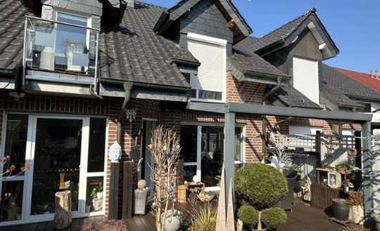 Gepflegtes Reihenmittelhaus mit Wohlfühlcharakter – modernes Wohnen in attraktiver Lage