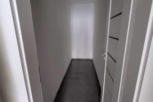 Gehobene, moderne 3-Zimmer-Wohnung mit Balkon, Einbauküche und Kellerersatzraum in Regensburg – Posener Strasse 77, 93057 Konradsiedlung-Wutzlhofen, Regensburg – Vorschaubild 10
