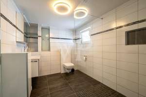 Charmantes, modernisiertes Einfamilienhaus, 5 Min. zur Festung Ehrenbreitstein – sofort bezugsfertig – Die vollständige Adresse der Immobilie erhältst du vom Anbieter., 56077 Niederberg, Koblenz – Vorschaubild 7