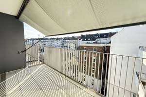 Ganz oben 4 Zi: mit großzügigem offenen Wohnzi, Aufzug, TG-platz, weitesgehend barrierefrei, Bj 2016