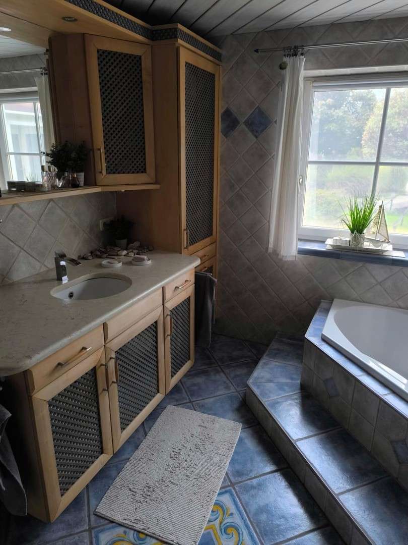 Immobilie in Söchtenau - Eigentumswohnung in einen Zweifamilienhaus mit Einliegerwohnung - Bild 12