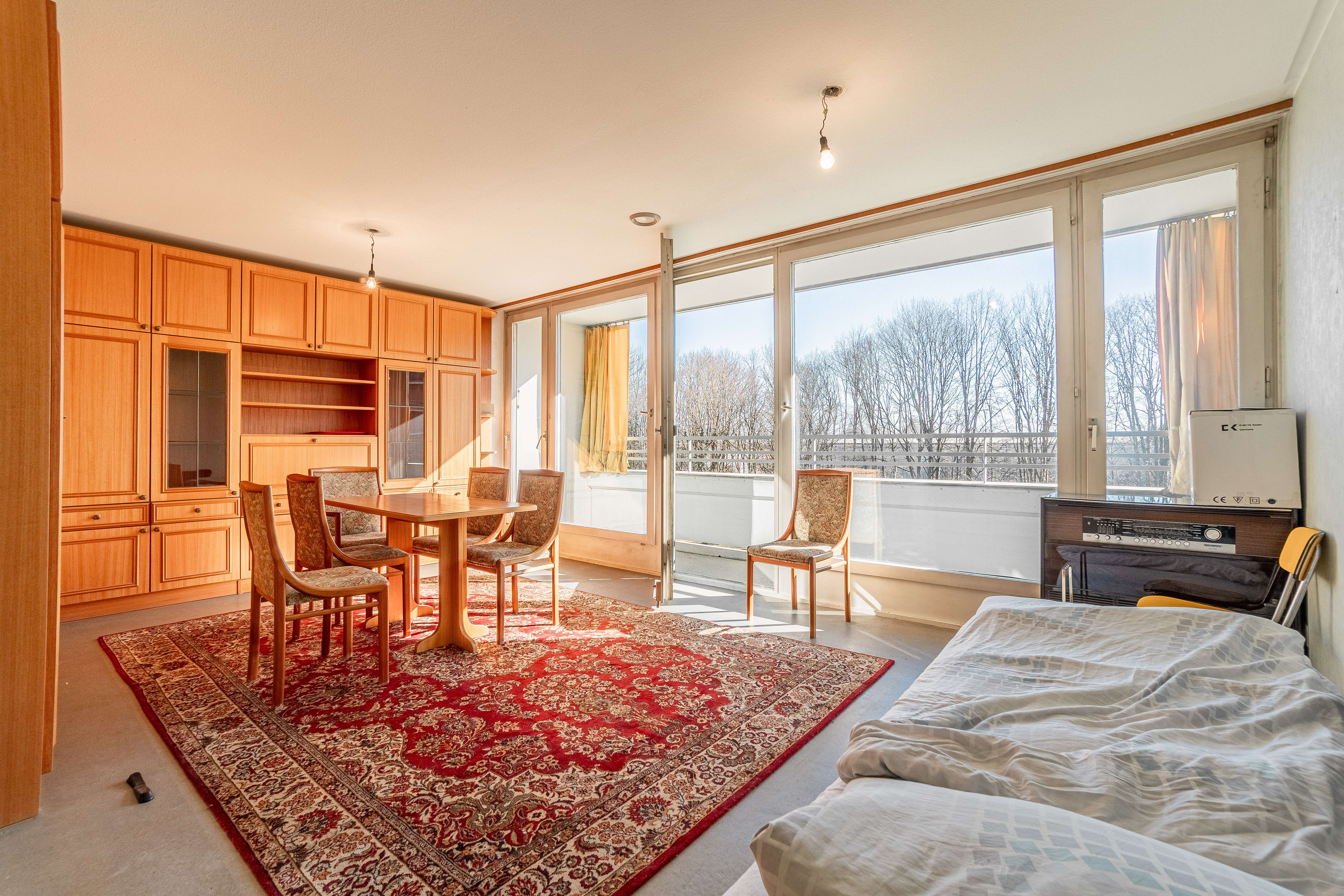 Johanneskirchen / renovierungsbedürftiges 1-Zimmer-Apartment mit Balkon, München – Bild 3