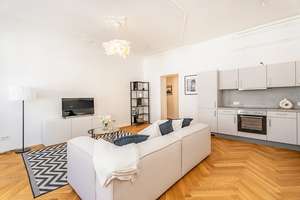 Toplage: Zehdenicker Straße - 2-Zimmer-Stuckaltbauwohnung: ruhig gelegen und dennoch zentral! – Die vollständige Adresse der Immobilie erhältst du vom Anbieter., 10119 Prenzlauer Berg, Berlin – Vorschaubild 5