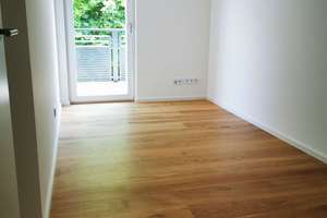 Wunderschöne 3 Zimmerwohnung (OG und DG) + offener Galerie – Verdistr. 105e, 81247 Obermenzing, München – Vorschaubild 7