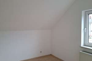Freistehendes Einfamilienhaus mit Einliegerwohnung, renoviert, sofort frei, Autobahnanschluss 1 km – Am Lanzenbusch 22, 66877 Ramstein-Miesenbach – Vorschaubild 2