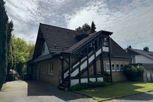 Gelegenheit! Beste Lage Solingen-Gräfrath, 1-2 Familienhaus mit großem Garten und Garage. – Die vollständige Adresse der Immobilie erhältst du vom Anbieter., 42653 Gräfrath, Solingen – Vorschaubild 2