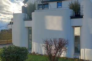Terrassenwohnung mit 2 Zimmern, sonnigem Erker-Wohnzimmer und Garten – Die vollständige Adresse der Immobilie erhältst du vom Anbieter., 42653 Gräfrath, Solingen – Vorschaubild 2