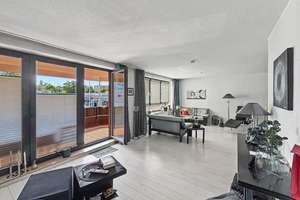 Einziehen und wohlfühlen - ca. 88 m² große 3-Zimmer-Wohnung mit Balkon in Mülheim an der Ruhr – 45472 Heißen, Mülheim an der Ruhr – Vorschaubild 4