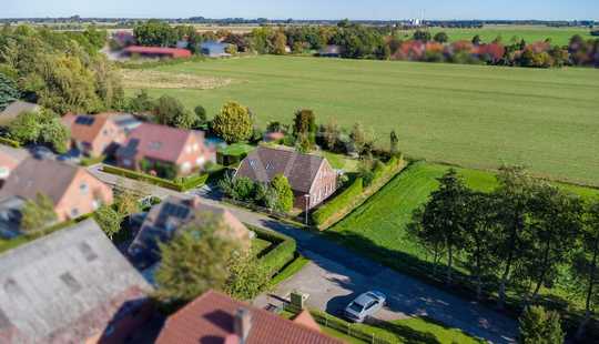 Bild von Modernisiertes Einfamilienhaus in Ochtelbur – ruhig wohnen am Feldrand