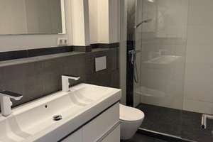 Helle 3-Zimmer-Wohnung mit 2 Balkonen, Walk-in-Garderobe & hochwertiger Wohnküche in Köln-Nippes – Die vollständige Adresse der Immobilie erhältst du vom Anbieter., 50733 Nippes (Ortsteil), Köln – Vorschaubild 7