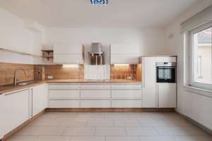 Schöner Wohnen am Rhein - Modernisierte Stadtwohnung mit drei Balkonen und Lift! – Die vollständige Adresse der Immobilie erhältst du vom Anbieter., 68163 Lindenhof, Mannheim – Vorschaubild 9