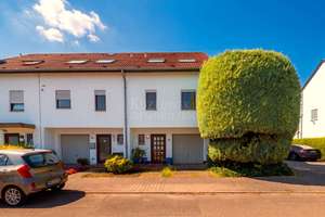 Top Familienlage Feudenheim - 6 Zimmer-Reihenhaus mit 2 Bädern und Sonnengarten! – 68259 Feudenheim, Mannheim – Vorschaubild 2